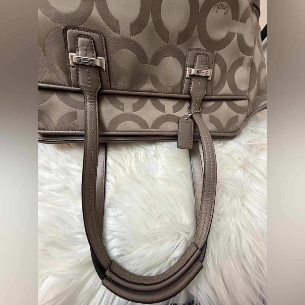 Coach#F25501 Beige Signature Tote - Picture 9 of 14